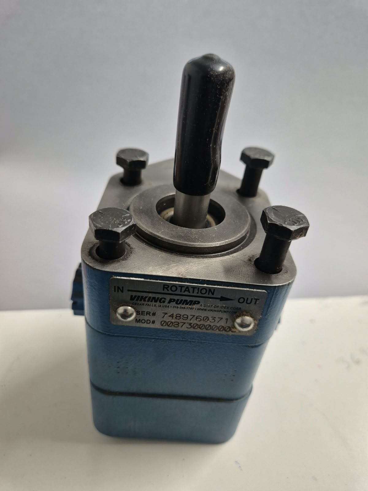 PUMP OIL